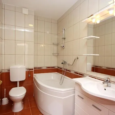 Twin 3219e Guest house 4*